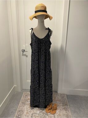 Sleeveless Navy Floral Tie-Shoulder Maxi Dress